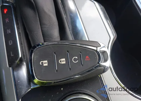 2023 Chevrolet Blazer Awd 2Lt z USA, uszkodzony, nr VIN 3GNKBHR4XPS184185